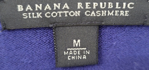 Banana Republic Cashmere Blend Cobalt Blue V-neck long sleeve sweater size M - Picture 7 of 7